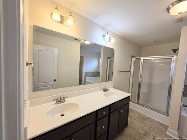 173 Weston Woods Street, Raeford, NC 28376