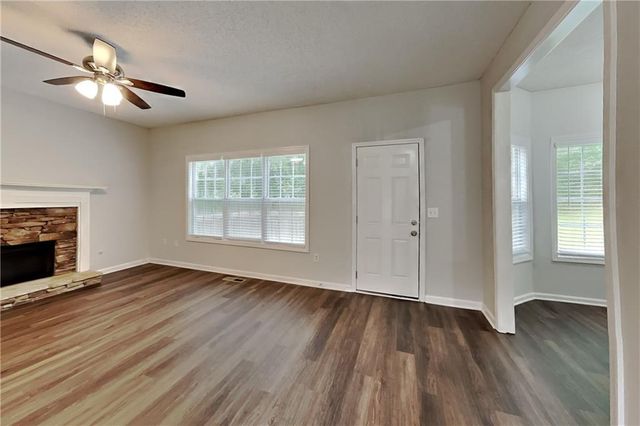 114 Tannin Court, Dallas, GA 30132