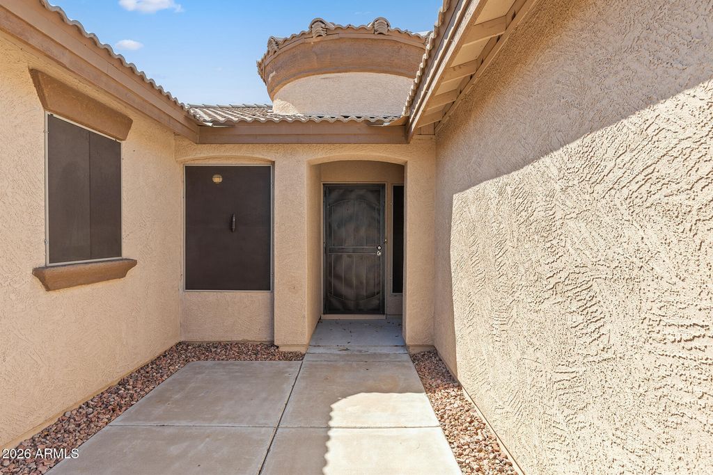 2537 W DARREL Road, Phoenix, AZ 85041 — photo 5