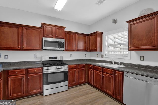 2145 Waterford Park Drive, Lawrenceville, GA 30044