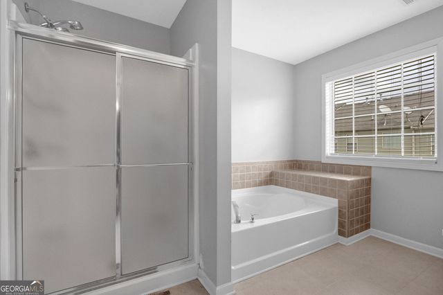 2145 Waterford Park Drive, Lawrenceville, GA 30044