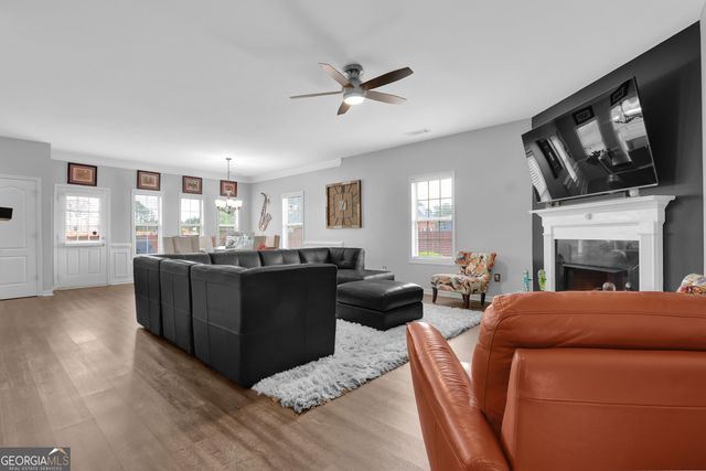 2145 Waterford Park Drive, Lawrenceville, GA 30044