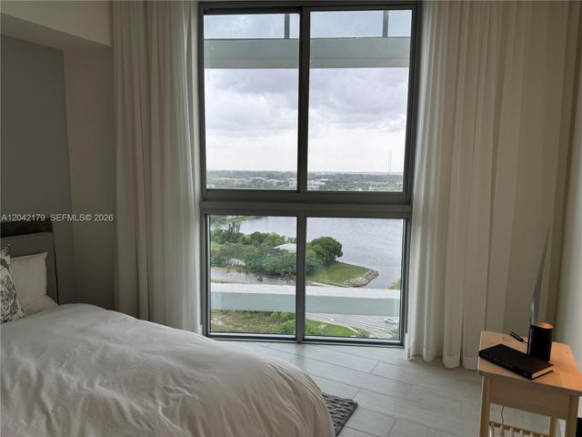 2000 Metropica Way 903, Sunrise, FL 33323