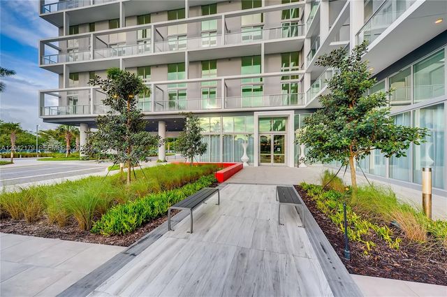 2000 Metropica Way 903, Sunrise, FL 33323