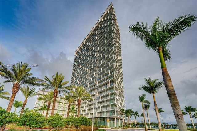 2000 Metropica Way 903, Sunrise, FL 33323