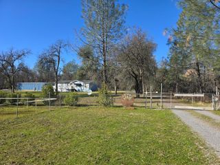 13940 Down Pages Lane, Redding, CA 96003