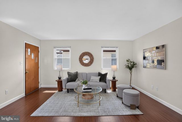 821 SHORE DR, Edgewater, MD 21037