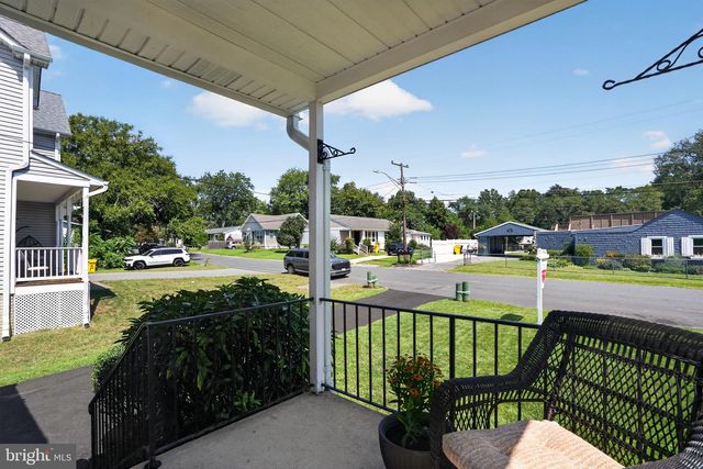 821 SHORE DR, Edgewater, MD 21037