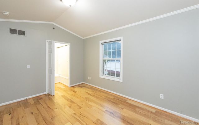 6600 TRILLIUM VILLAGE Lane 23, Independence Charter Township, MI 48346