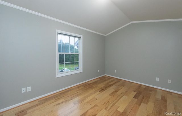 6600 TRILLIUM VILLAGE Lane 23, Independence Charter Township, MI 48346