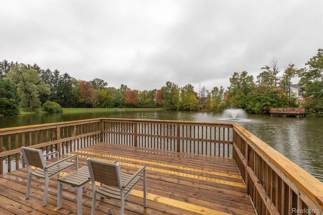 6600 TRILLIUM VILLAGE Lane 23, Independence Charter Township, MI 48346