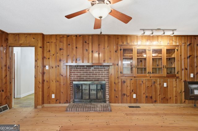 175 Riverside Drive, Summerville, GA 30747