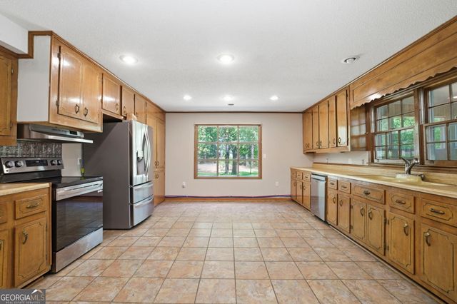 175 Riverside Drive, Summerville, GA 30747