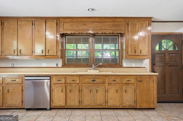 175 Riverside Drive, Summerville, GA 30747