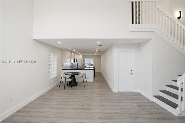 1135 Oysterwood St, Hollywood, FL 33019