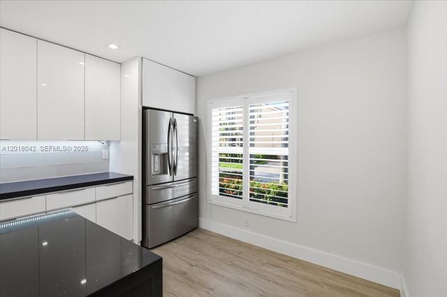 1135 Oysterwood St, Hollywood, FL 33019