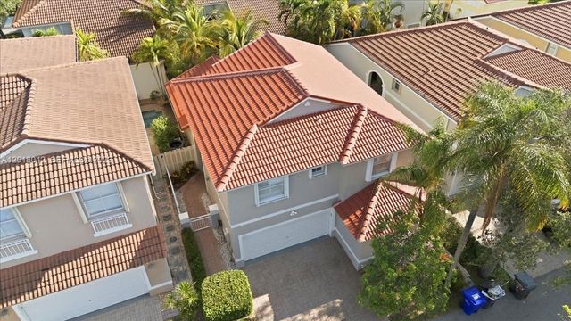 1135 Oysterwood St, Hollywood, FL 33019