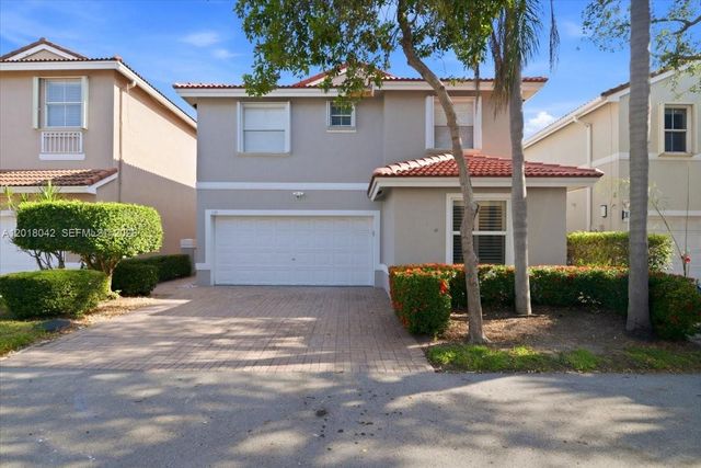 1135 Oysterwood St, Hollywood, FL 33019