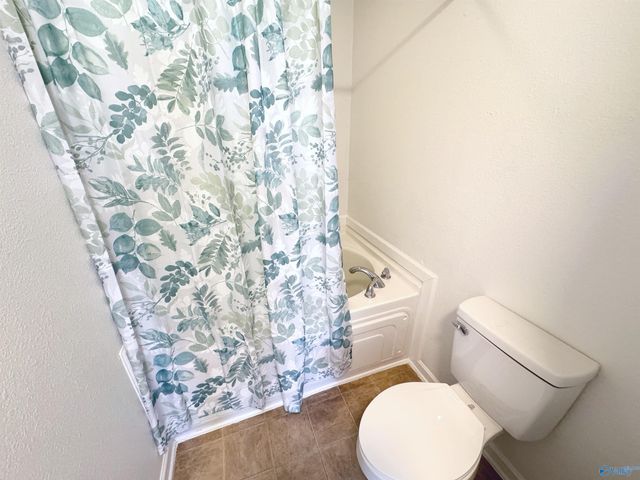 202 Sagebrook Drive, Madison, AL 35757