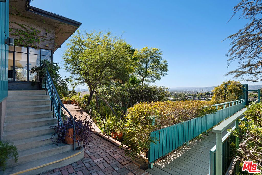 1750 Silverwood Terrace, Los Angeles, CA 90026 — photo 4