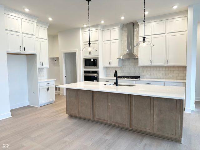 714 Rhubarb Place, Westfield, IN 46074