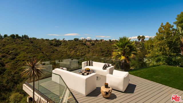 2373 Nalin Drive, Los Angeles, CA 90077