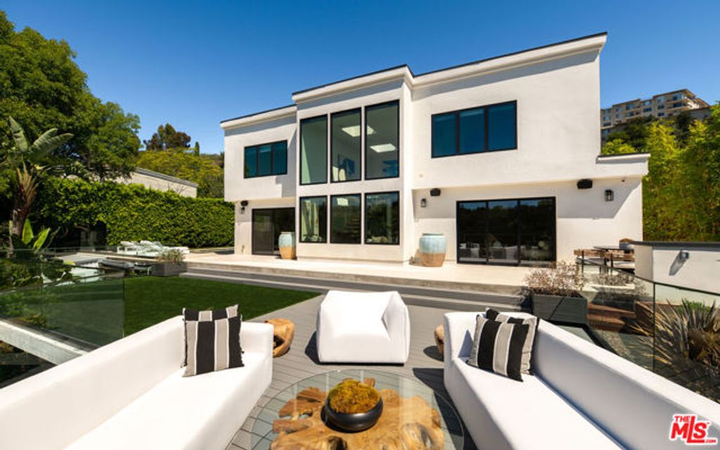 2373 Nalin Drive, Los Angeles, CA 90077