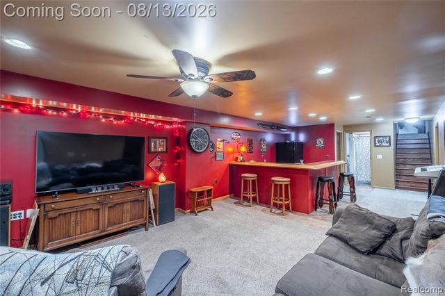 6776 Farley Road, Pinckney, MI 48169