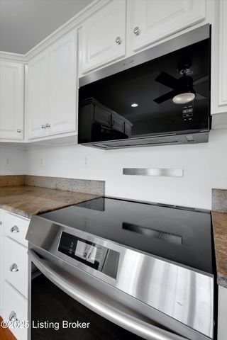 1705 Anchorage Ct, Prospect, KY 40059