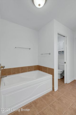 1705 Anchorage Ct, Prospect, KY 40059