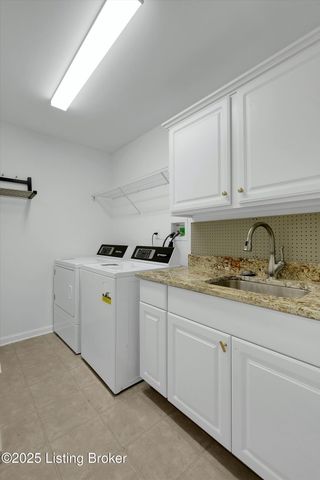1705 Anchorage Ct, Prospect, KY 40059