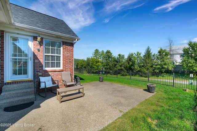 1705 Anchorage Ct, Prospect, KY 40059