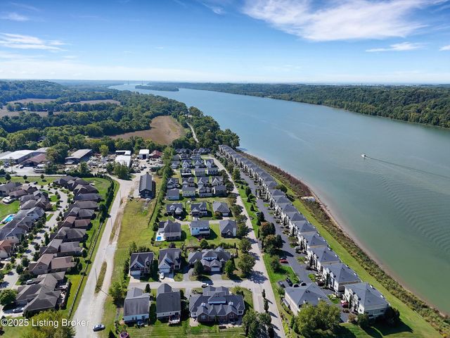 1705 Anchorage Ct, Prospect, KY 40059