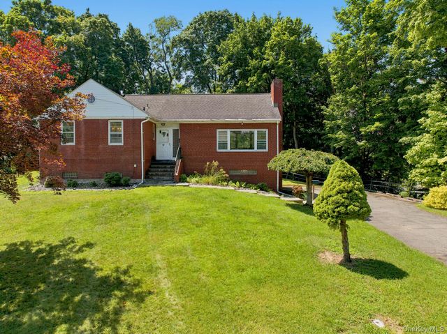 13 Osborne Road, Poughkeepsie, NY 12601