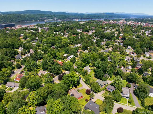 13 Osborne Road, Poughkeepsie, NY 12601