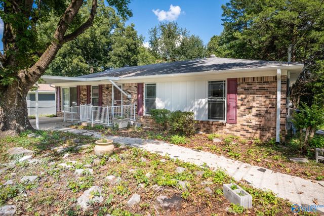 2630 Thornhill Road, Huntsville, AL 35810