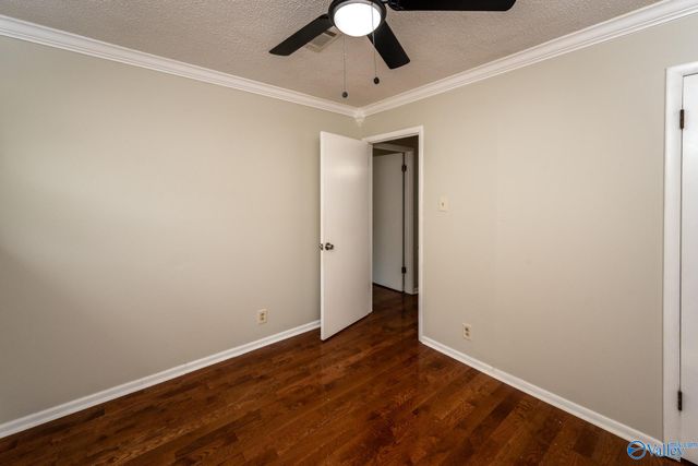 2630 Thornhill Road, Huntsville, AL 35810