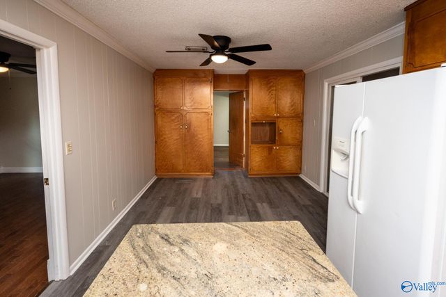 2630 Thornhill Road, Huntsville, AL 35810