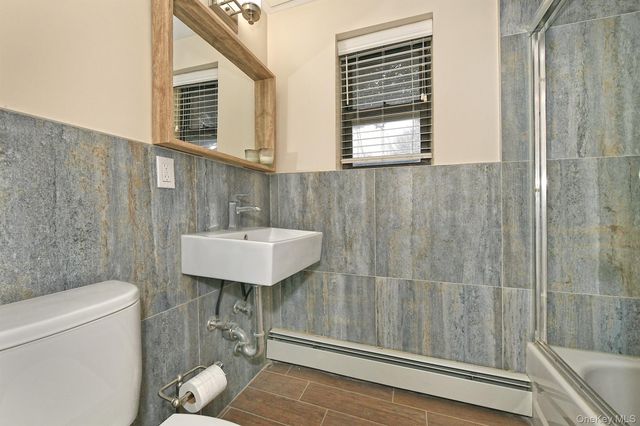 80 Lincoln Avenue A6, Rockville Centre, NY 11750