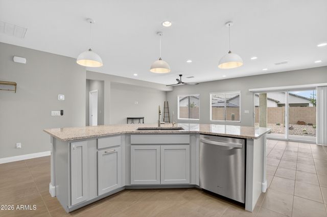 2869 N Coronado Drive, Florence, AZ 85132