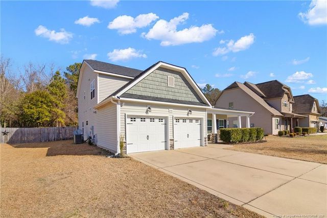 6440 Bretton Woods Drive, Hope Mills, NC 28348