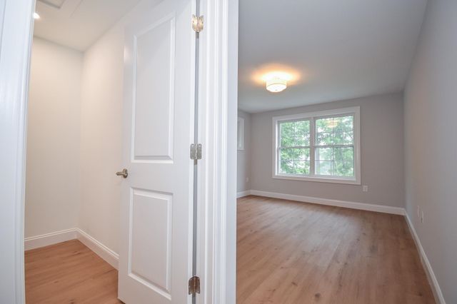 20 Auburn Street, Dover, NH 03820
