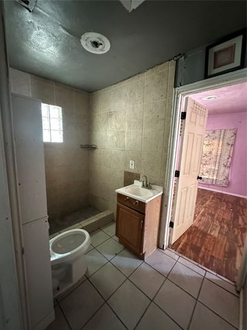 539 Ella Avenue, Dallas, TX 75217