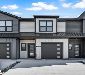 1502 Jonathan Wade Circle, Clarksville, TN 37043