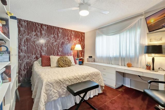 13097 Via Minerva, Delray Beach, FL 33484