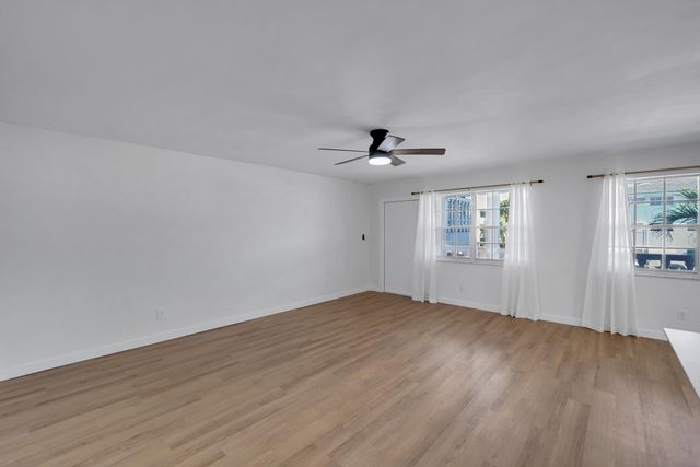 5203 NE 24th Terrace B207, Fort Lauderdale, FL 33308