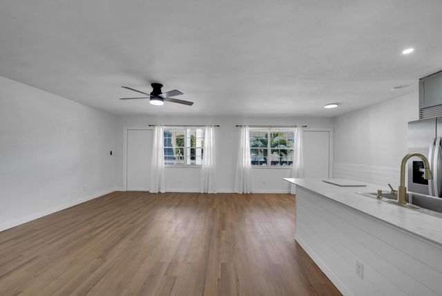 5203 NE 24th Terrace B207, Fort Lauderdale, FL 33308