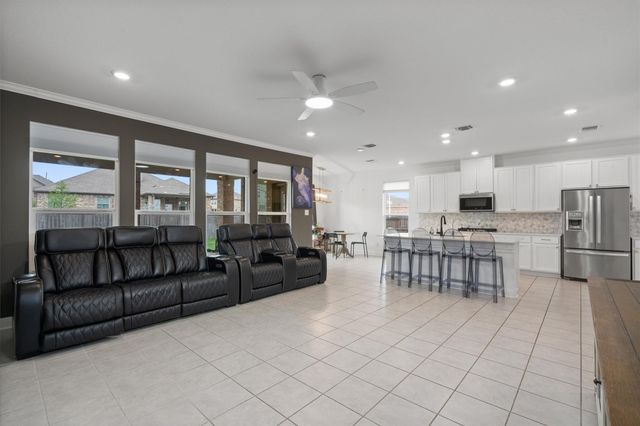 1201 Euless LN, Leander, TX 78641