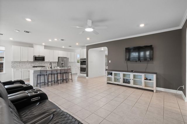 1201 Euless LN, Leander, TX 78641
