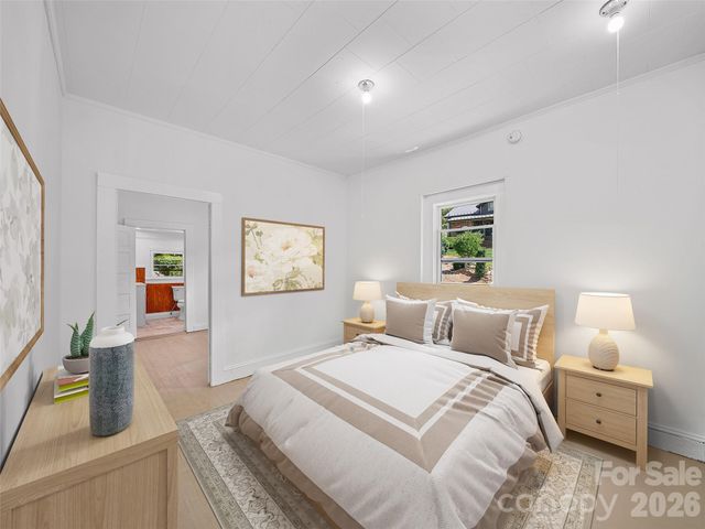 9 Ivy Street, Burnsville, NC 28714